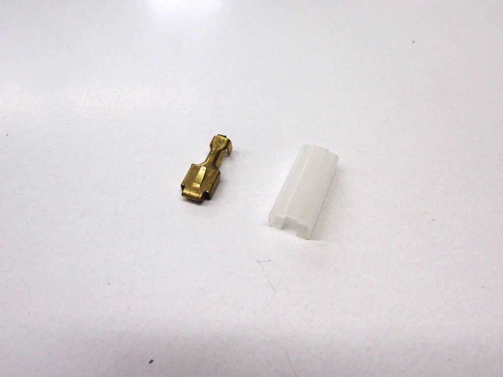Briggs &amp; Stratton Genuine 825154 CONNECTOR-TERMINAL Replacement Part
