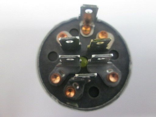 [BS-1001685MA] Briggs &amp; Stratton Genuine 1001685MA SWITCH LIFTER Replacement Part